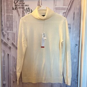 Pure Kashmir turtleneck sweater